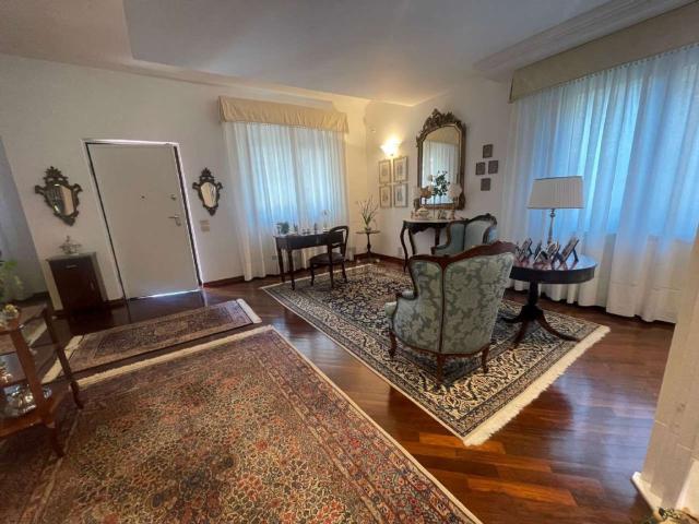 Casa in vendita a Terni, Umbria