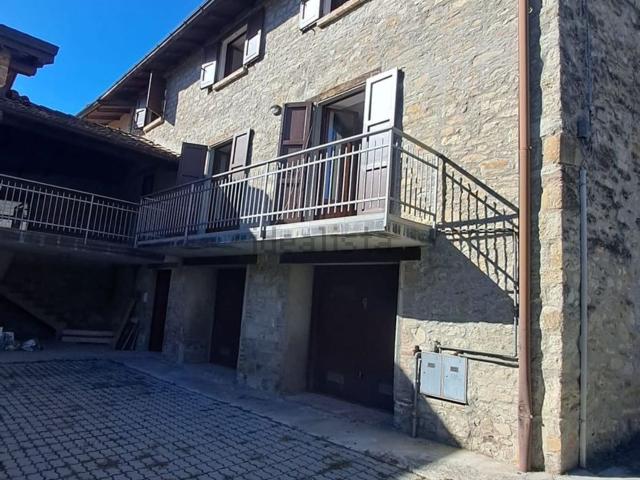 Casa in vendita a Appennino Reggiano, Re