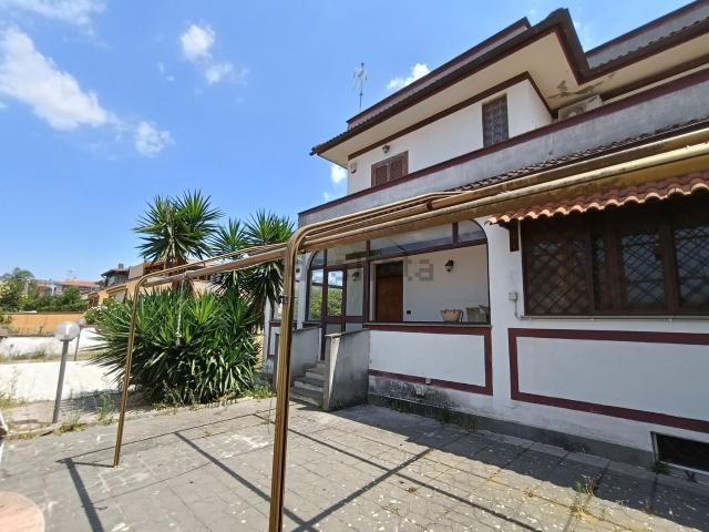 Casa in vendita a Melorosso, Roma Capitale