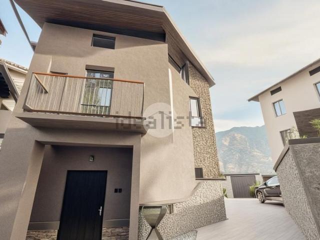 Casa in vendita a Comunità montana della valle Camonica, Cividate Camuno