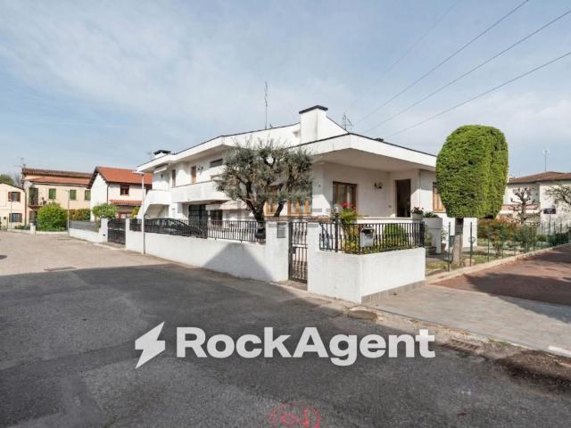 Casa in vendita a Roncaglia, Ponte San Nicolò