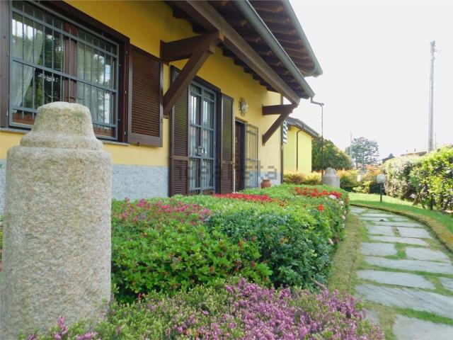 Casa in vendita a Mezzana, Somma Lombardo