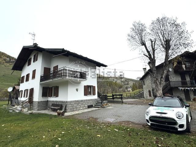 Casa in vendita a Ayas, Aosta