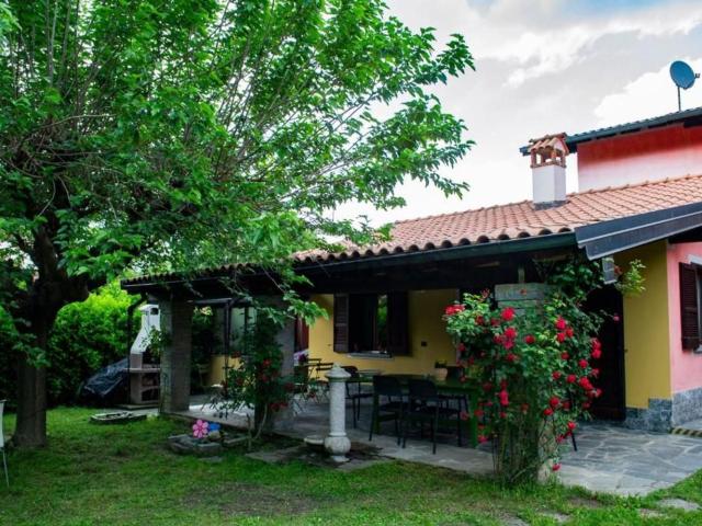 Casa in vendita a Piemonte, Novara
