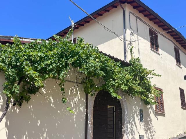 Casa in vendita a Norcia, Umbria