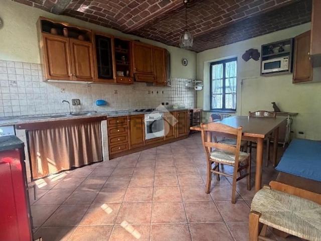 Casa in vendita a Piazzo, Piemonte