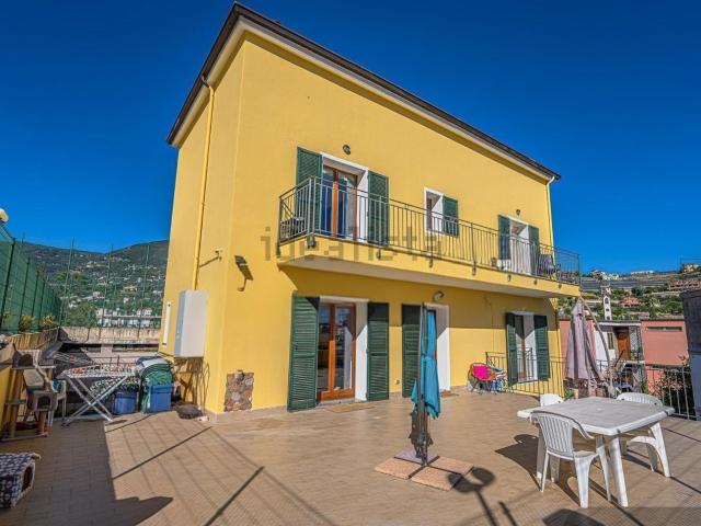 Casa in vendita a San Remo, Liguria