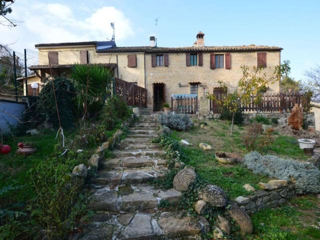 Casa in vendita a Marche, Ancona