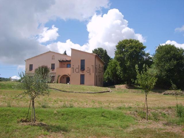 Casa in vendita a Marche, Macerata