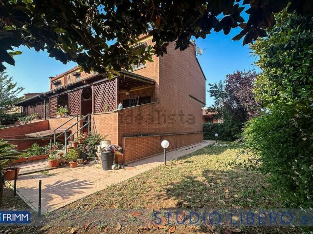 Casa in vendita a Spinaceto, Roma Capitale