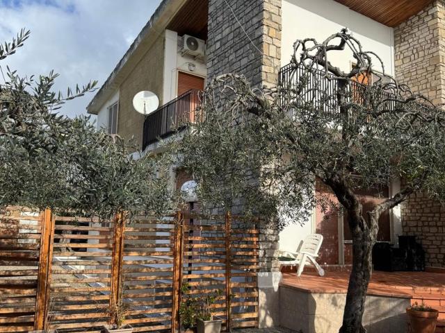 Casa in vendita a Sperlonga, Lazio