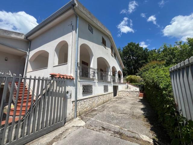 Casa in vendita a Casa Roma, Salerno