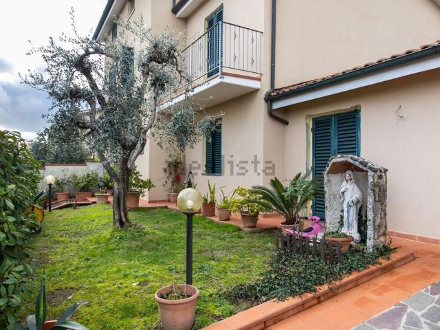 Casa in vendita a Uzzano E Castello, Pistoia