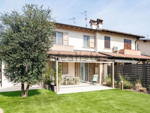 Casa in vendita a Pieve Delmona, Gadesco-Pieve Delmona