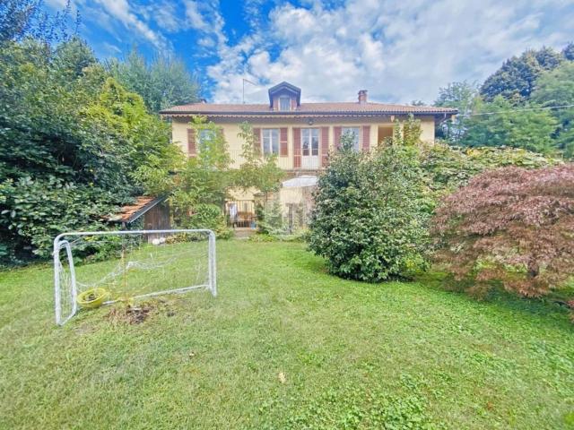 Casa in vendita a Pinerolo, Torino