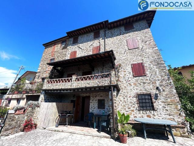 Casa in vendita a Camaiore, Toscana
