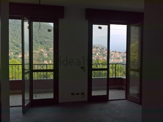 Casa in vendita a Sagnino, Como