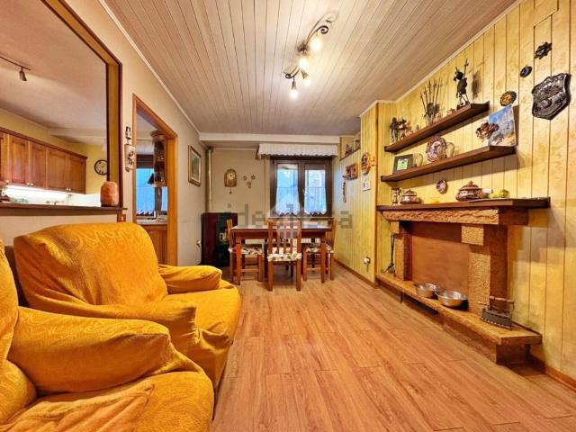 Casa in vendita a Gualdo Tadino, Umbria
