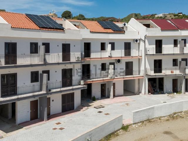 Casa in vendita a Santa Teresa Di Riva, Sicilia