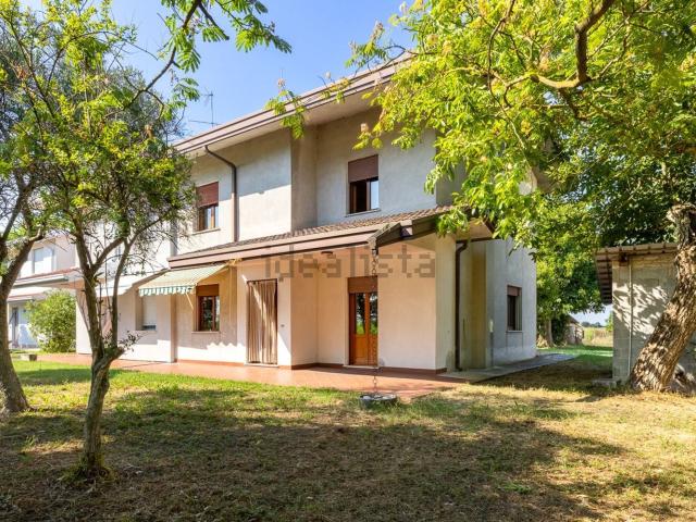 Casa in vendita a Roncade, Veneto