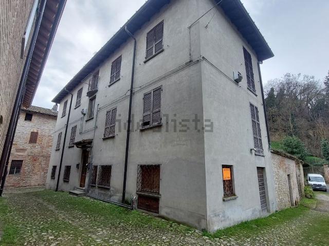 Casa in vendita a Castell'Arquato