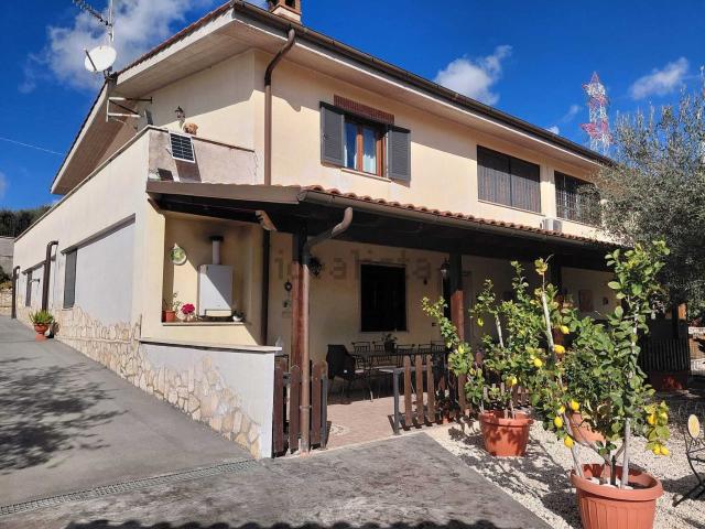 Casa in vendita a Roma Capitale, Lazio
