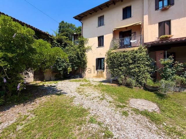 Casa in vendita a Monteprato / Mondiprât / Karnice, Nimis