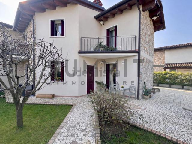 Casa in vendita a Piovene Rocchette, Veneto