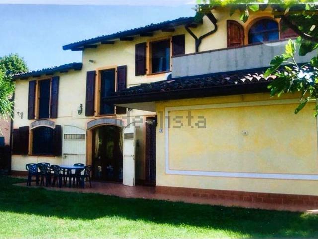 Casa in vendita a Unione Comuni Modenesi Area Nord, Cavezzo