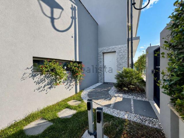 Casa in vendita a Padernello, Paese