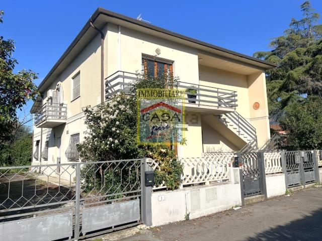 Casa in vendita a Nicosia-Rezzano, Calci