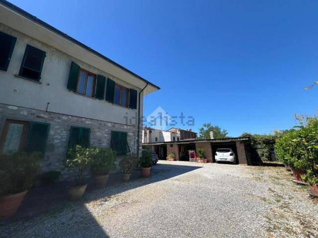 Casa in vendita a Capannori, Toscana