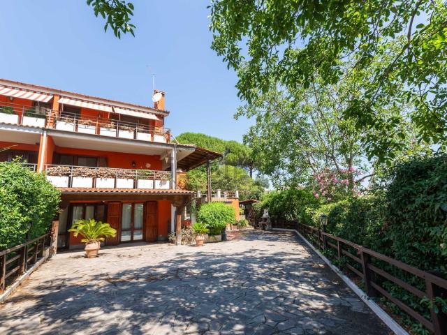 Casa in vendita a Roma Capitale, Lazio