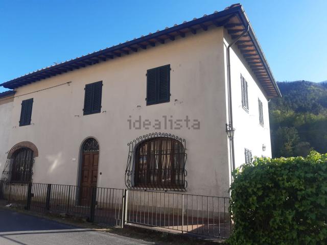 Casa in vendita a Torre, Bagni Di Lucca Ponte