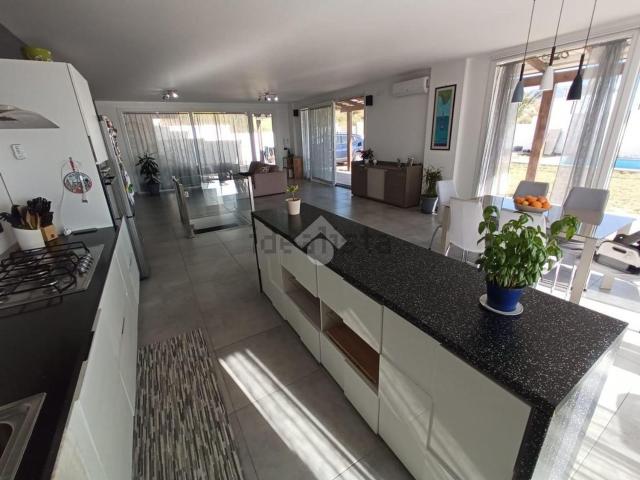 Casa in vendita a Calabria, Reggio Calabria