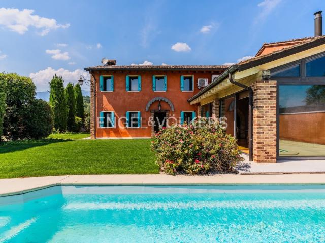 Casa in vendita a Asolo, Veneto