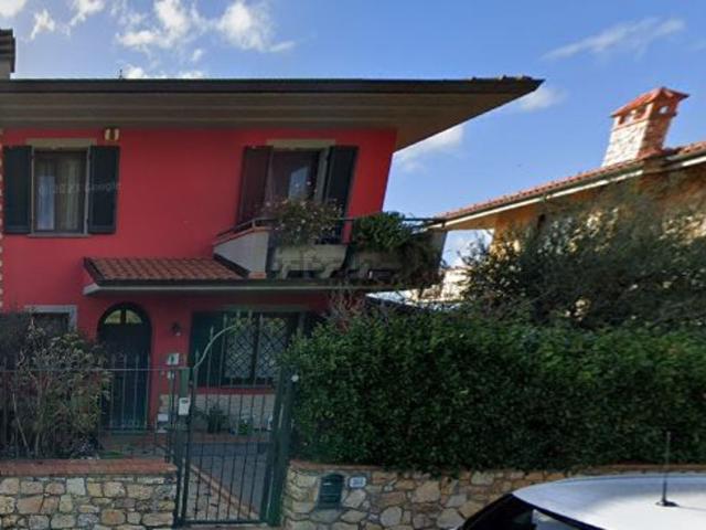 Casa in vendita a Pozzarello, Montevettolini