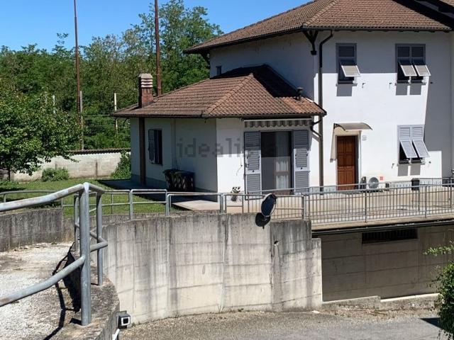 Casa in vendita a Piemonte, Alessandria