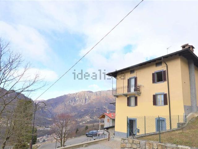 Casa in vendita a Comunità Montana della Valle Brembana, San Giovanni Bianco