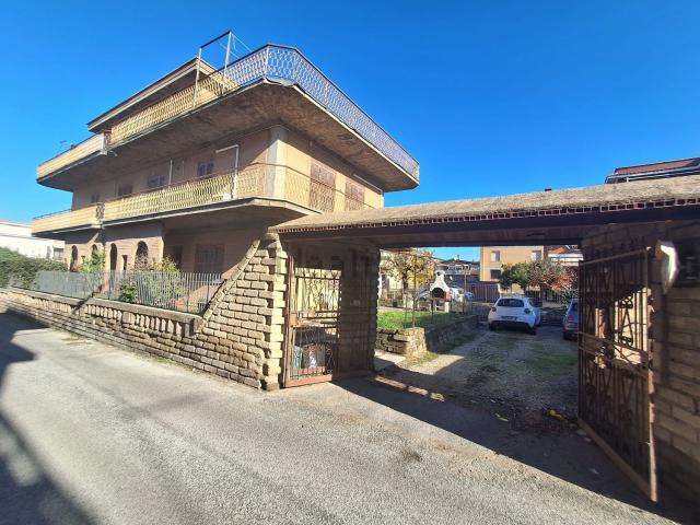 Casa in vendita a Roma Capitale, Lazio