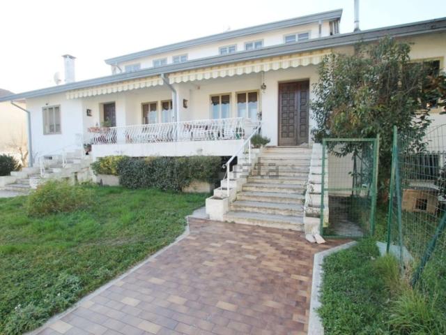 Casa in vendita a Selvazzano Dentro, Veneto