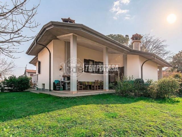 Casa in vendita a Gorla Maggiore, Lombardia