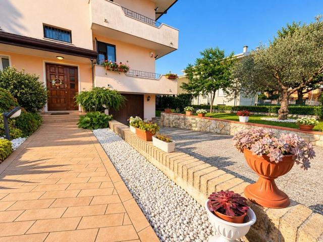 Casa in vendita a Mestrino, Padova