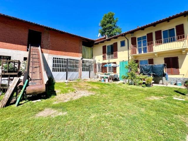 Casa in vendita a Piemonte, Asti