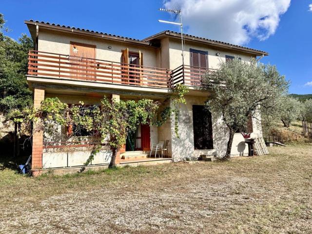 Casa in vendita a Torricella Sabina, Lazio