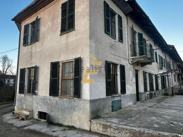 Casa in vendita a Piemonte, Asti