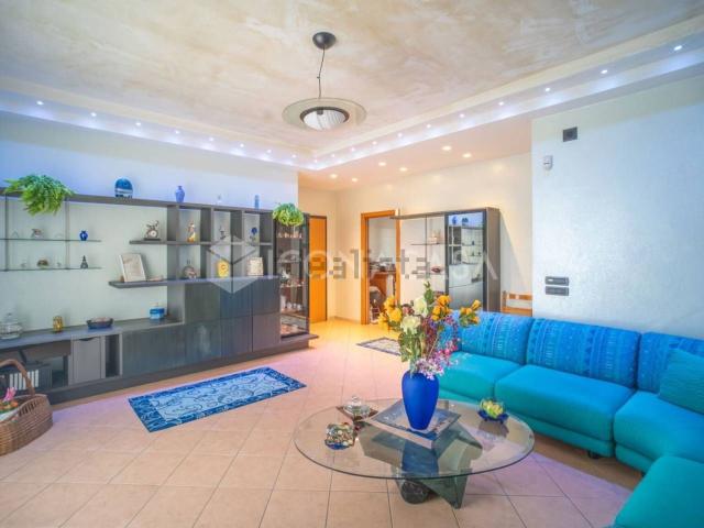 Casa in vendita a Municipio 1, Puglia