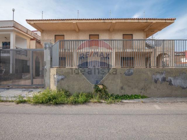 Casa in vendita a Agnone Fortezza, Augusta