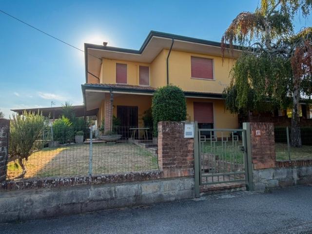 Casa in vendita a Villadose, Rovigo