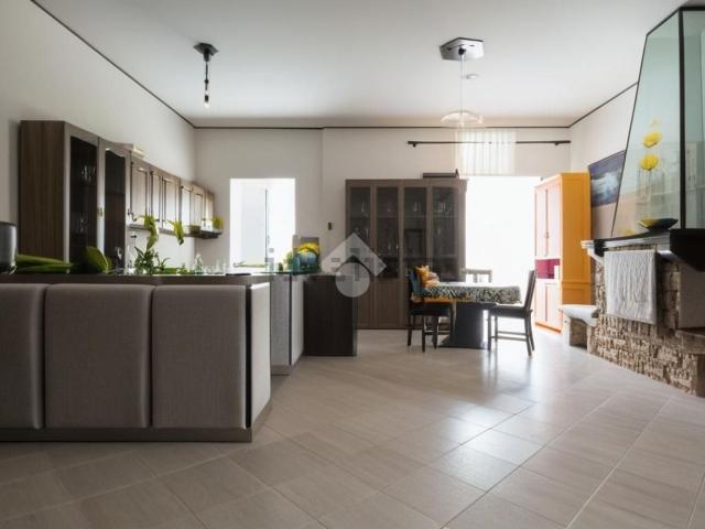 Casa in vendita a Calabria, Crotone